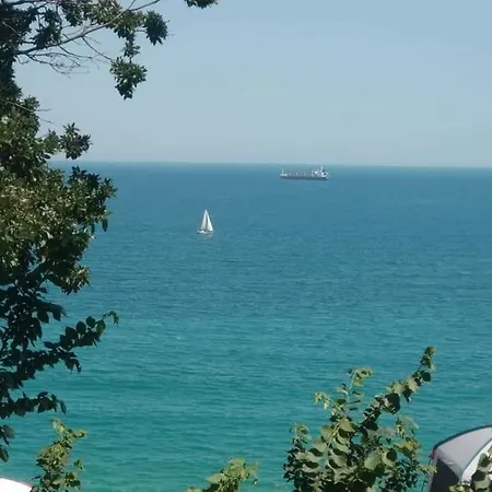 مكان تخييم Ecoclub *