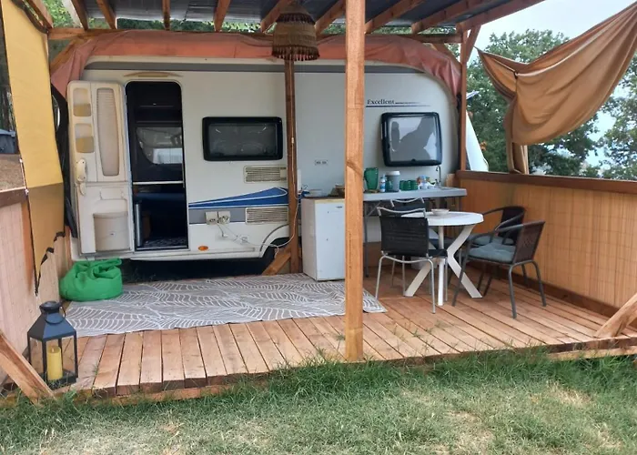 Ecoclub Къмпинг